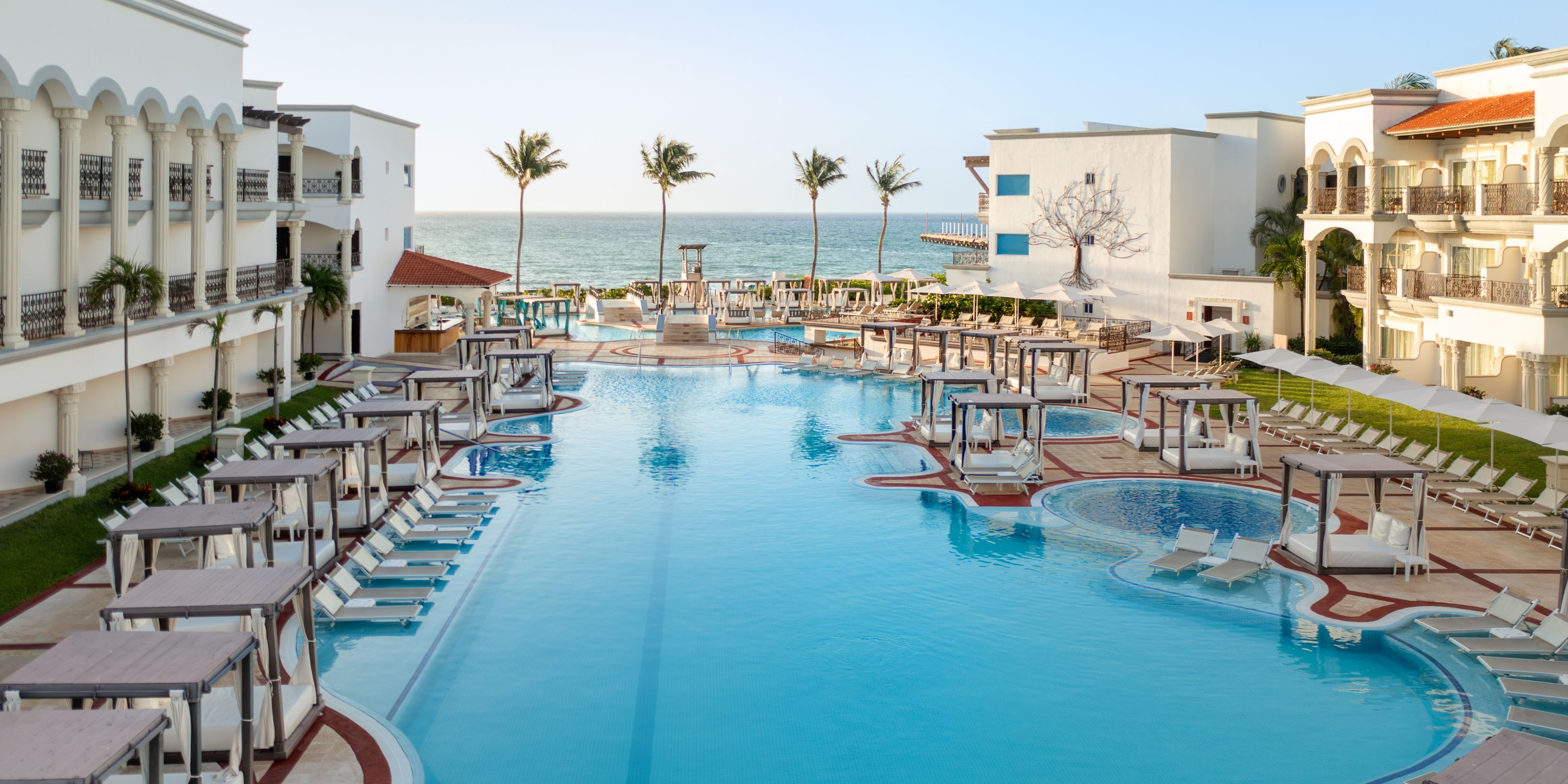 Hilton Playa Dc Panoramic Pool View