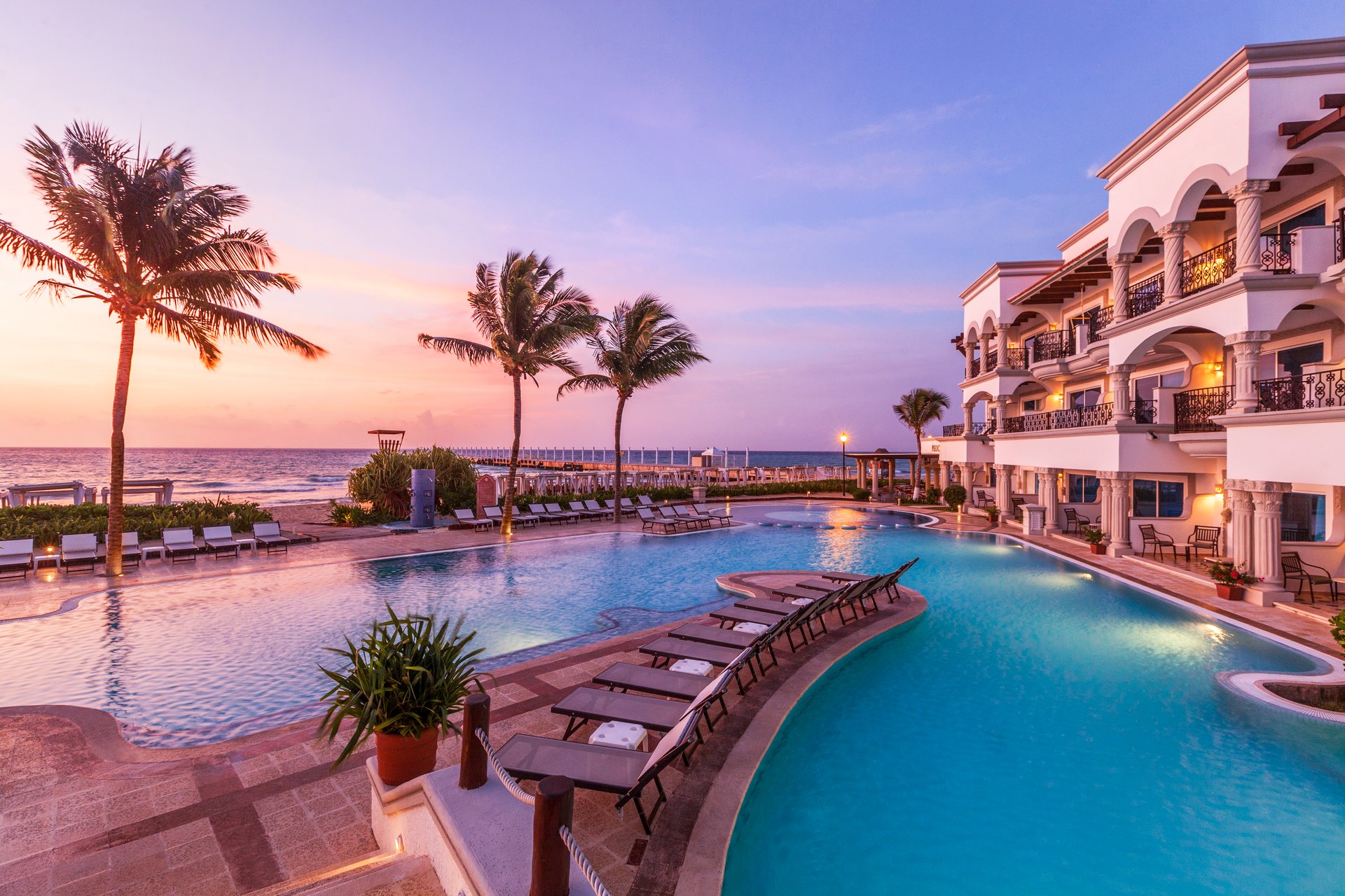 Hilton Playa Del Carmen (The ROYAL) Pool